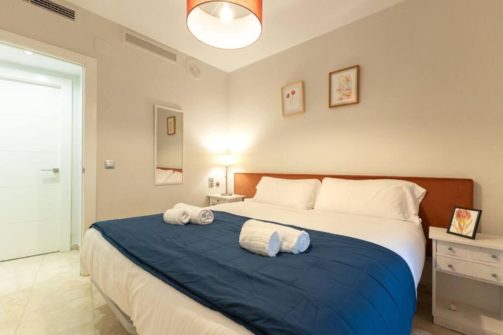 Pajaritos Center Suite By Valcambre เซบีญา ภายนอก รูปภาพ